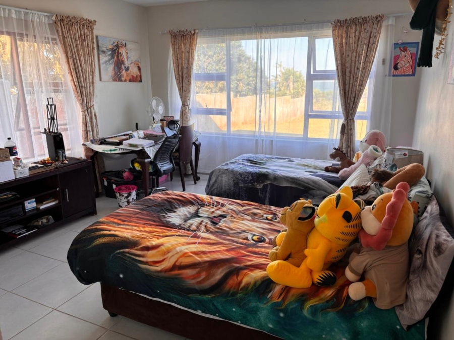 4 Bedroom Property for Sale in Jeffreys Bay Central Eastern Cape